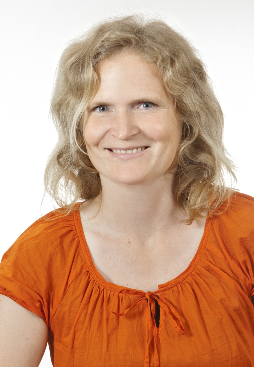 Angelika Plassak Angelika Plassak
